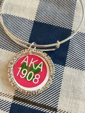 AKA 1908 Round Crystal Pendant Bangle Bracelet - Pink & Green